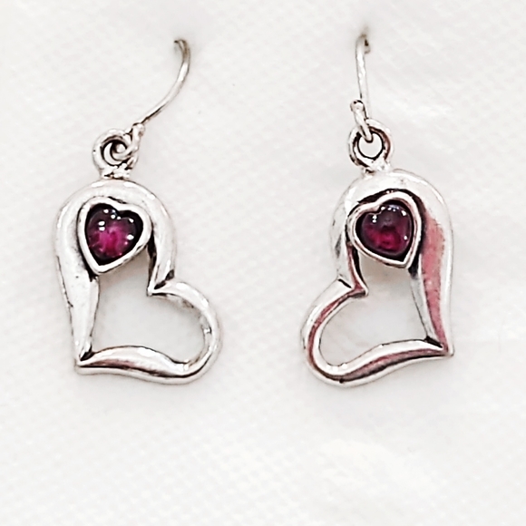 Vintage Sterling Silver Heart Earrings with Garnets - Picture 4 of 4